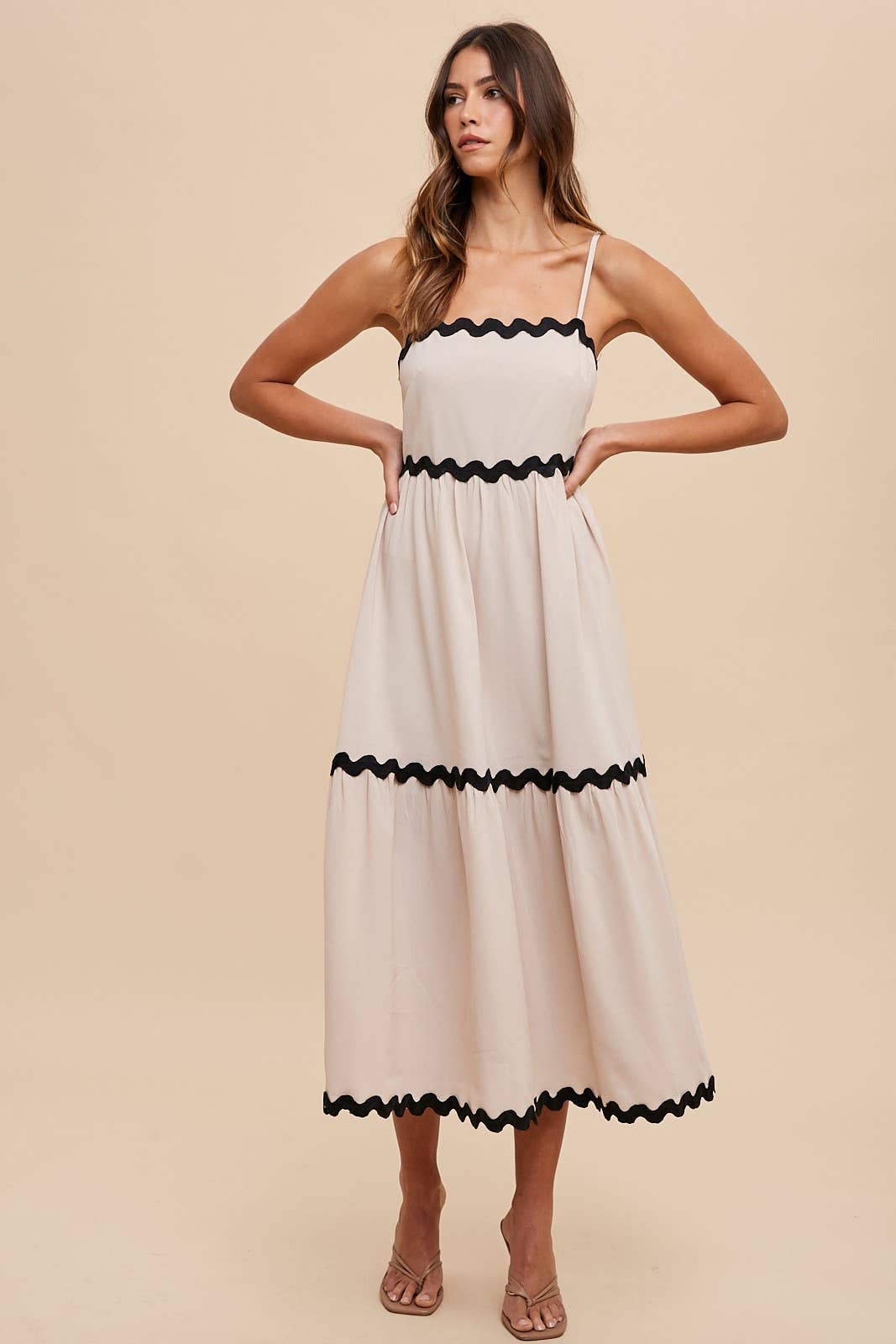SCALLOP Trim dress