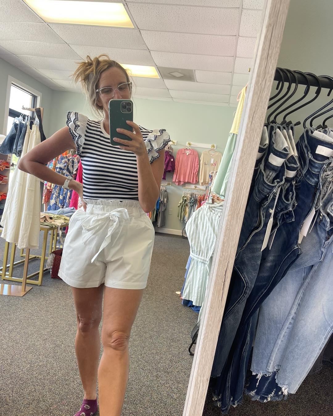 EYELET Stripe Ruffle