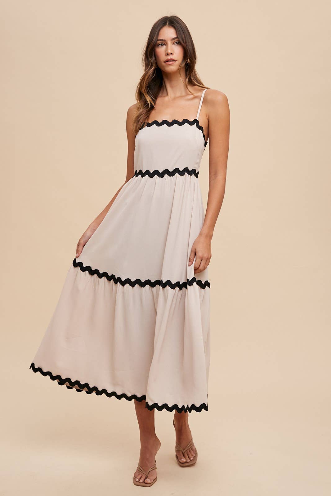 SCALLOP Trim dress