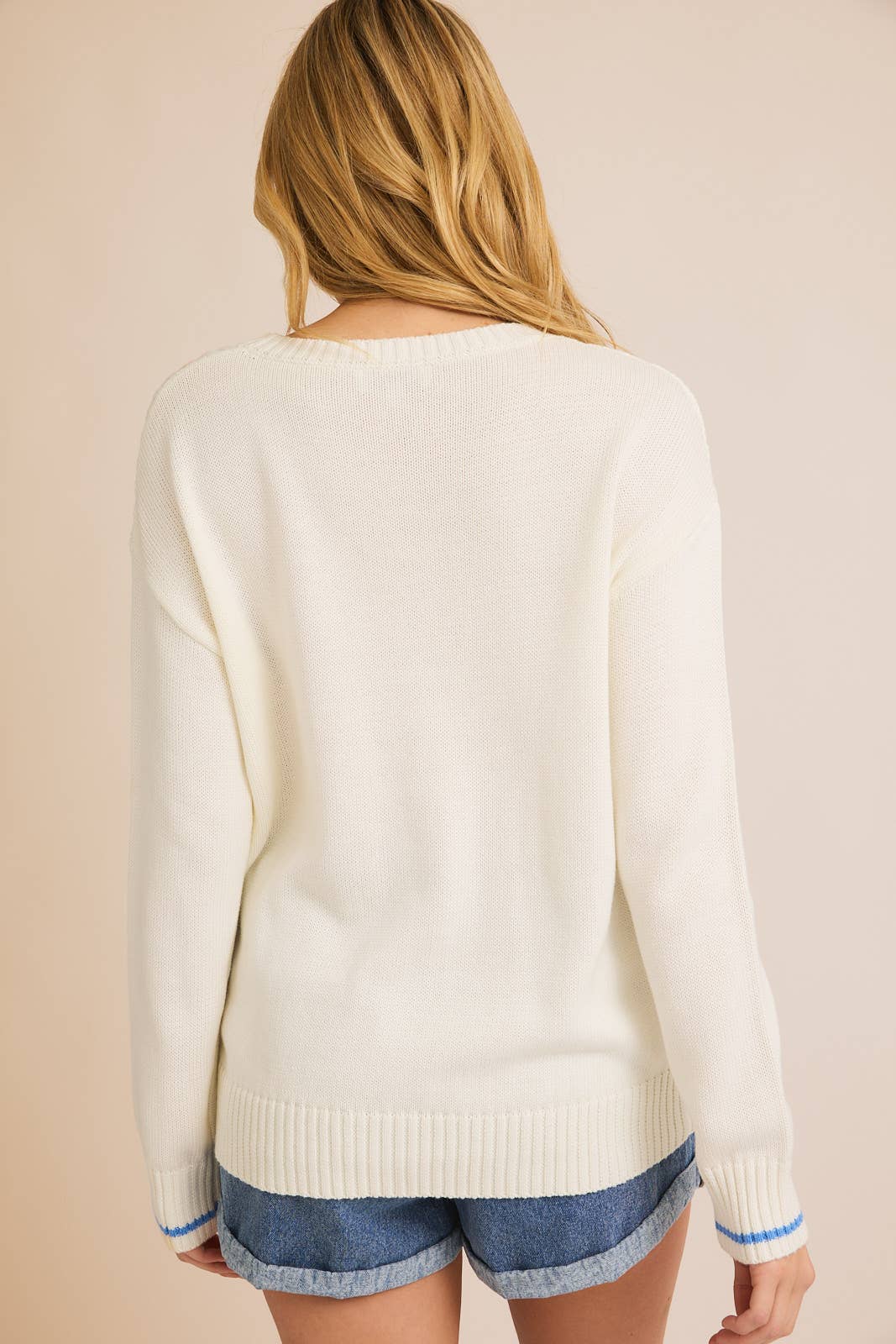 BEACH SWEATER
