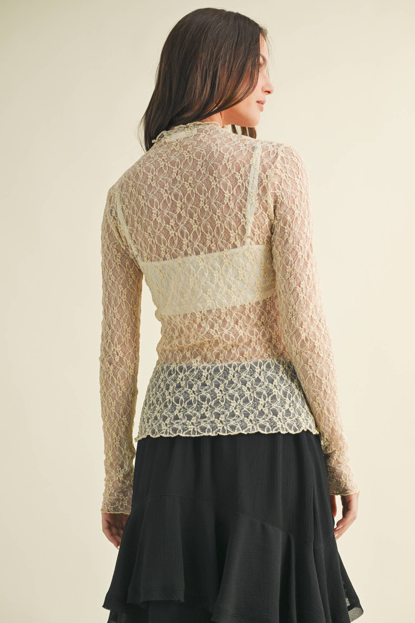 SEE ME LACE TOP