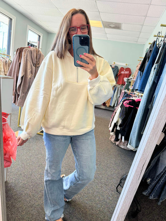 Oversized Sweatshirt Top