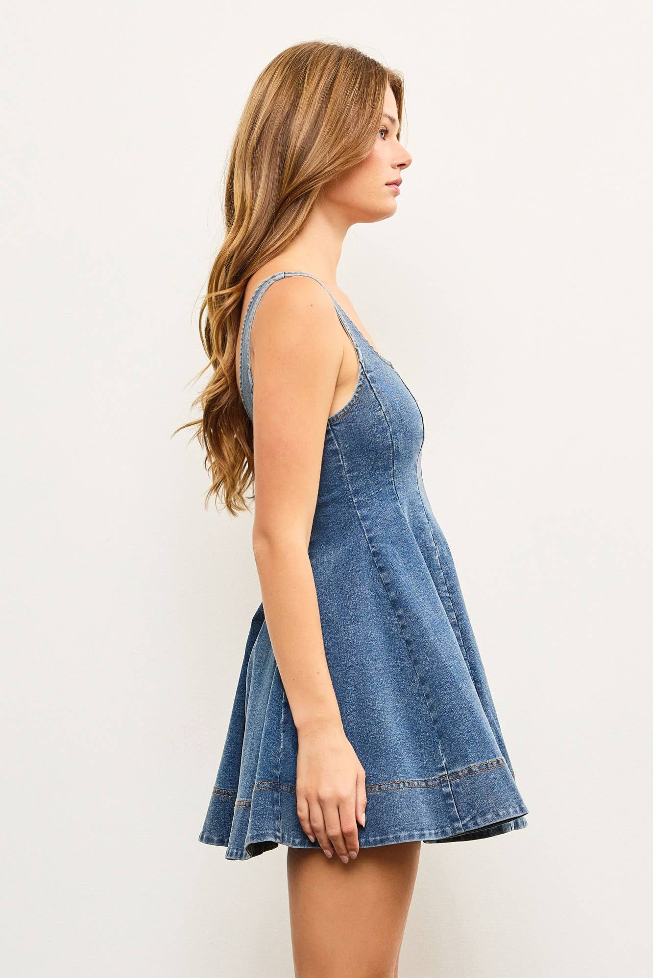 DENIM FLARE SEAMED SLEEVELESS DENIM DRESS