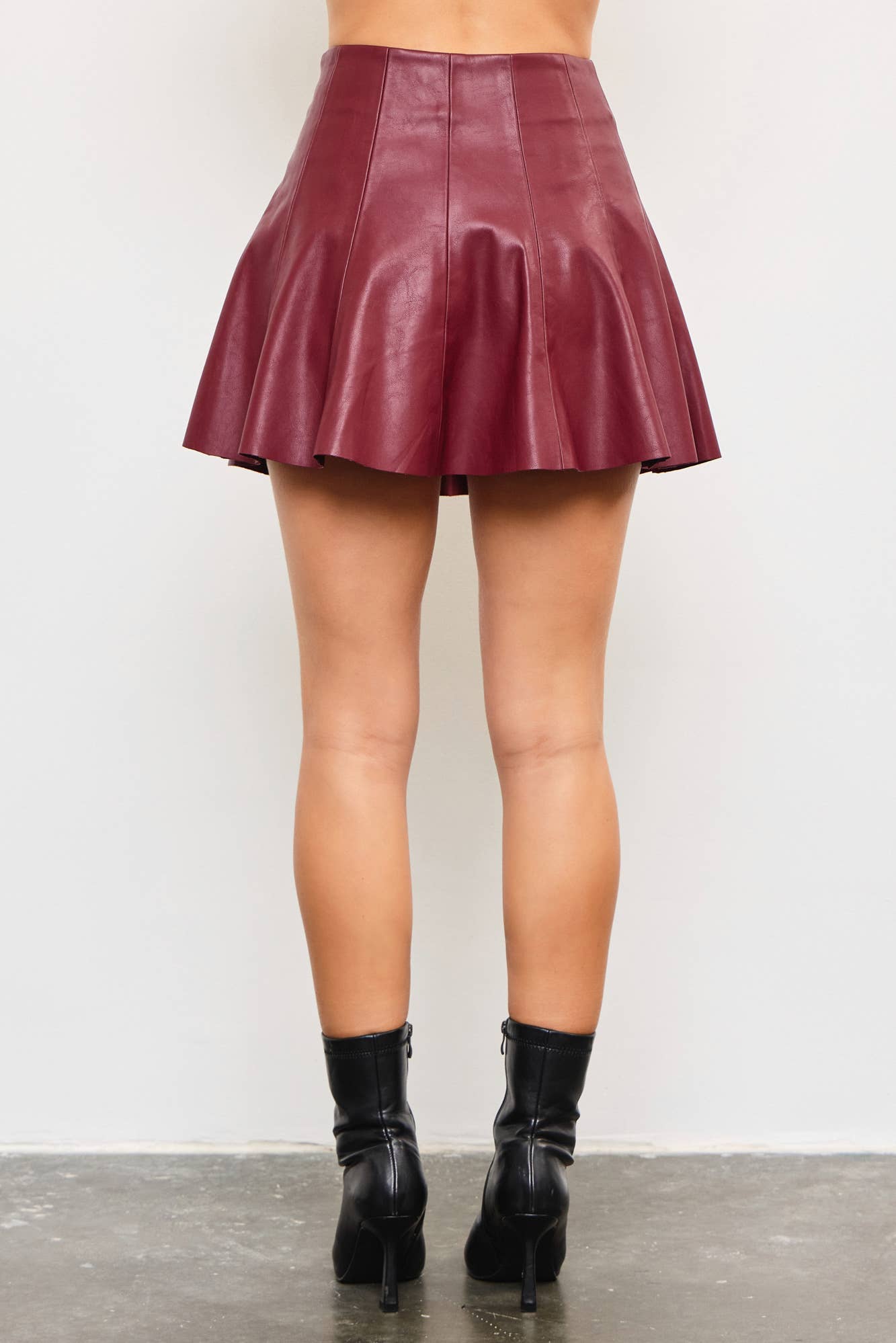 FLARED LEATHER SKORT